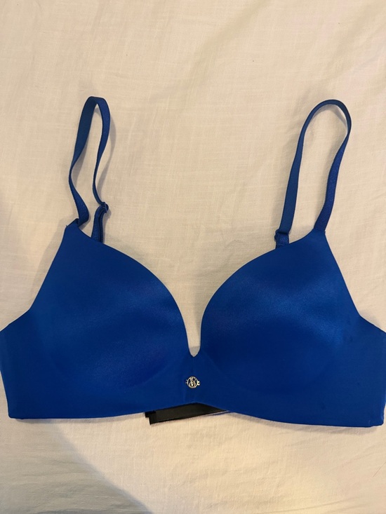 Victoria's Secret Other - VS Royal blue push up bra 32C